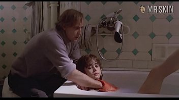 pai safado dando banho na filha gostosa novinha video completo 