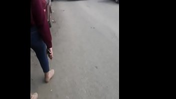 Egyptian hijab girl shaking ass in public
