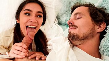 StepSister Wake Up her Stepbrother with a Blowjob (Gianna Gem)