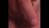 Teen fingers pussy